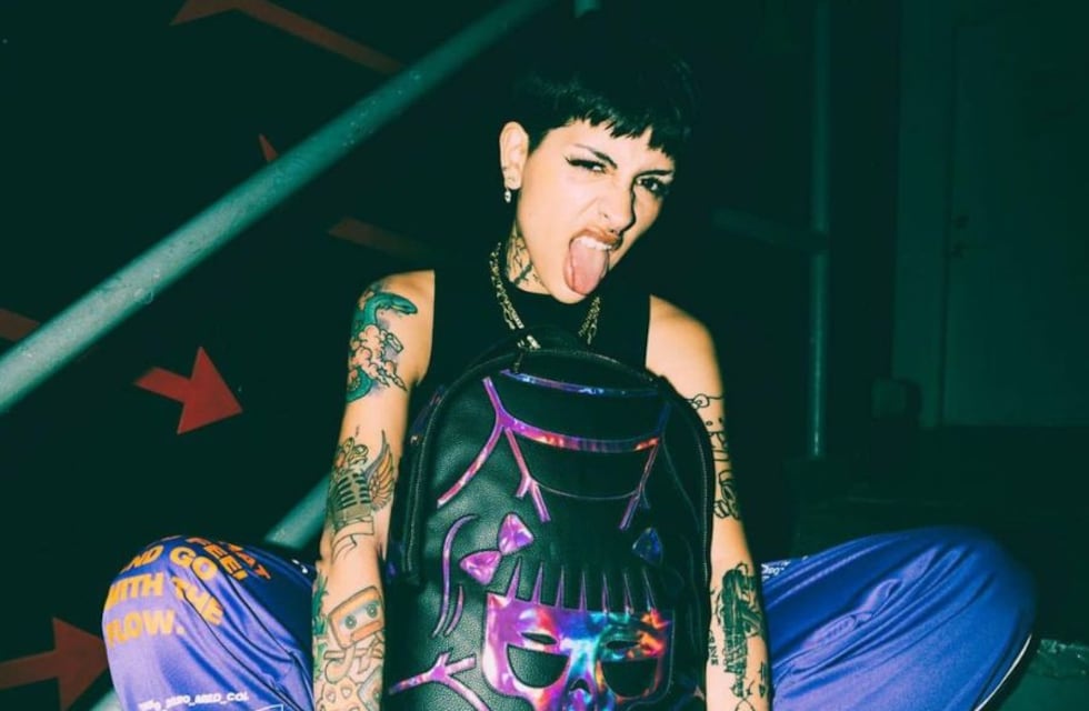 Cazzu deslumbró a sus fanáticos con un body al borde de la censura: “Perdida en la trampa”