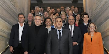 Massa junto a gobernadores en Tucumán