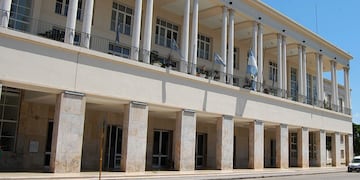Cómo anotarse a la Escuela de Oficios de la UNC.