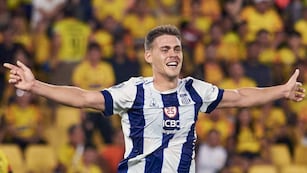 Federico Girotti anotó uno de los goles del Matador, en el 2-2 ante Independiente en Avellaneda. (Prensa Talleres)