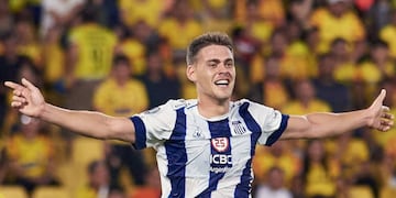 Federico Girotti anotó uno de los goles del Matador, en el 2-2 ante Independiente en Avellaneda. (Prensa Talleres)