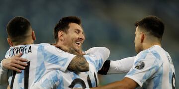 La selección empezó enchufada y desde los 5 minutos le gana a Bolivia. (AP)