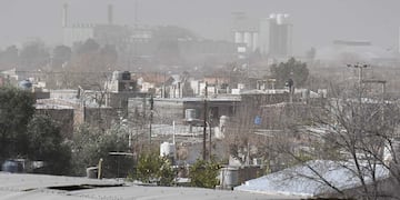 El viento Zonda bajó al llano como estaba previsto a últimas horas de hoy sábado. Imagen ilustrativa/Los Andes
