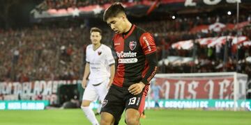 Juan Sforza fue uno de los mejores jugadores rojinegros en el Coloso.