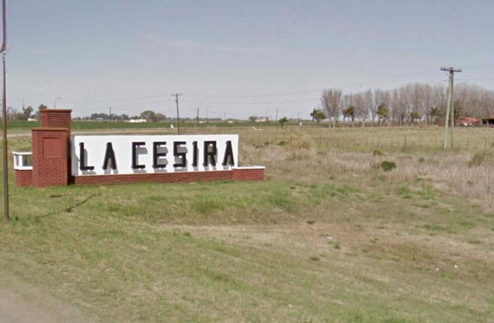 Tragedia al sureste de Córdoba: murió electrocutado luego de que se caiga un poste sobre su camión