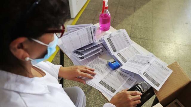 Así fue la primera aplicación de la vacuna Sputnik V en Río Negro