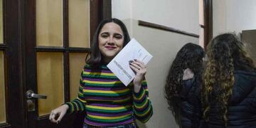 Ofelia Fernández contó que la agredieron libertarios y que un diputado que asumía la insultó: “Gorda hij...”