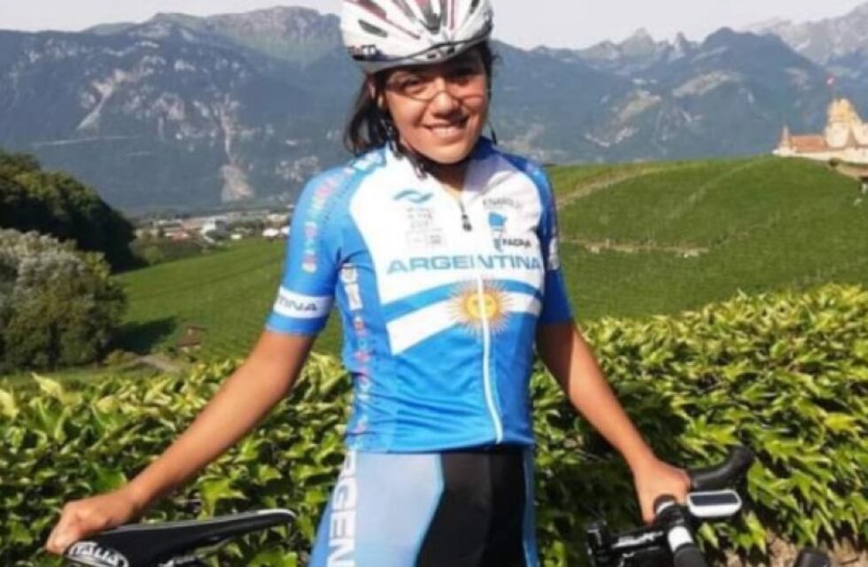 Valentina Muñoz, la ciclista olímpica sufrió un ACV y permanece internada en Roca