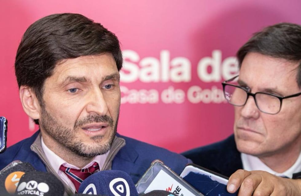 Paro docente en Rosario: Maximiliano Pullaro anuncia descuento salarial por adhesión