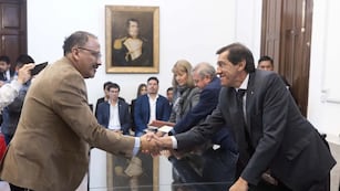 El titular de la Asociación Bancaria Seccional Jujuy, Mario Ezequiel Murillo, agradece al gobernador Sadir la convocatoria.