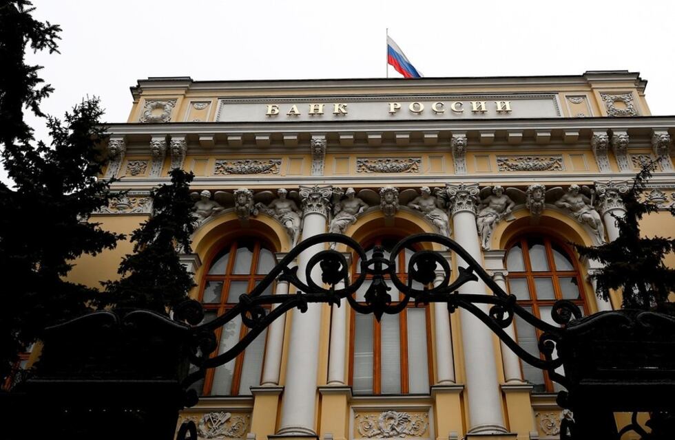 A un mes de la invasión a Ucrania, hackearon el Banco Central de Rusia