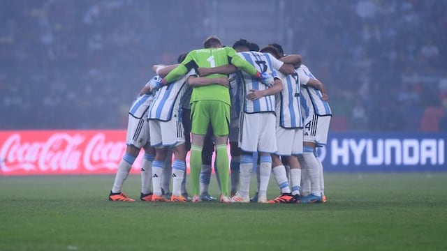 La selección argentina Sub 20, en su debut en el Mundial. (Prensa AFA).