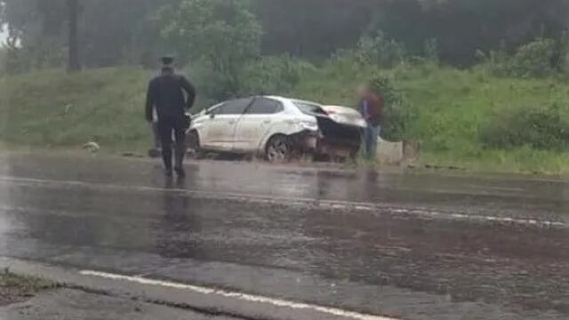 Ex árbitro de fútbol y docente, sufrió lesiones leves en un despiste en Panambí.