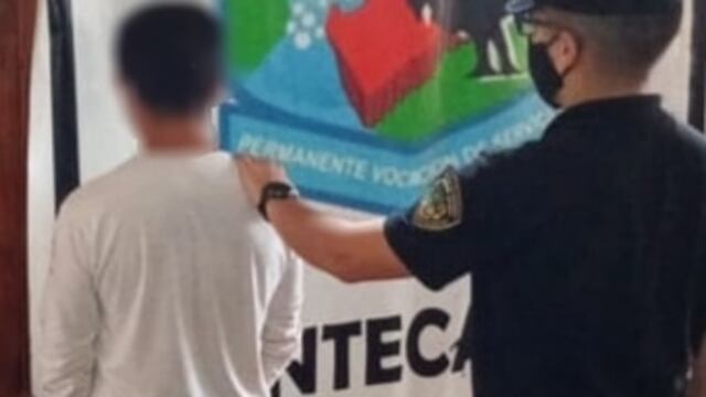 El detenido fue acusado de asaltar a un hombre y sustraerle una mochila y un celular bajo la modalidad motochorro.