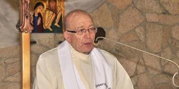 Un cura falleció y su cuerpo "se iluminó".