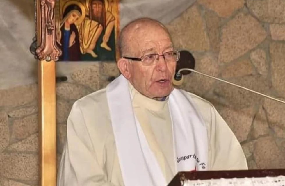 Creer o reventar: aseguran que el cuerpo de un cura de Chubut “se iluminó” al fallecer