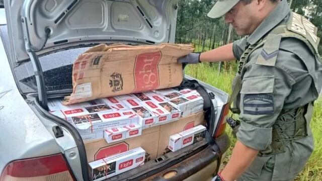 Frustran contrabando de cigarrillos en Colonia Alicia.