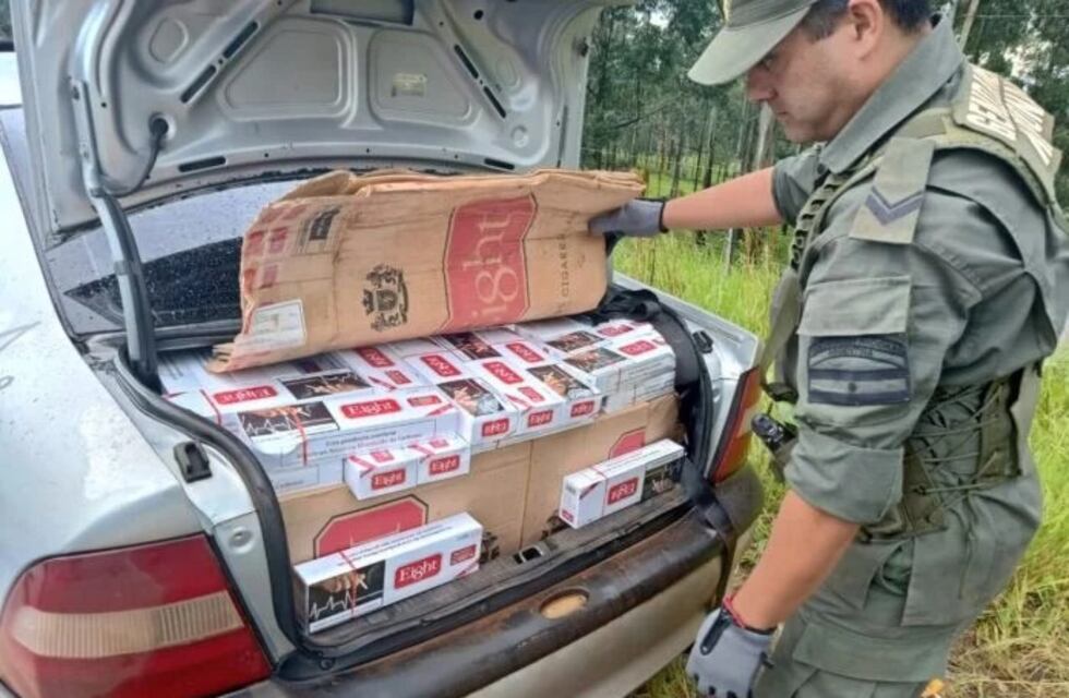 Gendarmería frustró contrabando de cigarrillos en Colonia Alicia