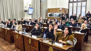 El Senado dio media sanción al proyecto para la sostenibilidad de la deuda pública provincial.