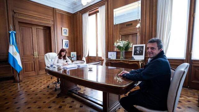 Cristina Kirchner junto a Sergio Massa.