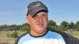 El uruguayo Luis Sosa, crack de Belgrano, fue dirigido por Miguel Russo en un ascenso inolvidable con Estudiantes.