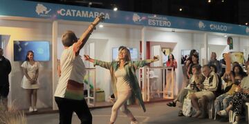 El evento en Pinamar, destaca la riqueza del Norte Grande y sus propuestas culturales y turísticas.