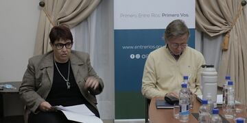 Reunión entre privados y turismo de Entre Ríos.