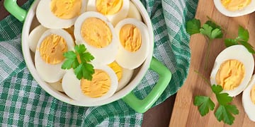 La dieta del huevo duro que es furor en TikTok y que promete adelgazar 5 kilos en una semana: ¿Es peligrosa?