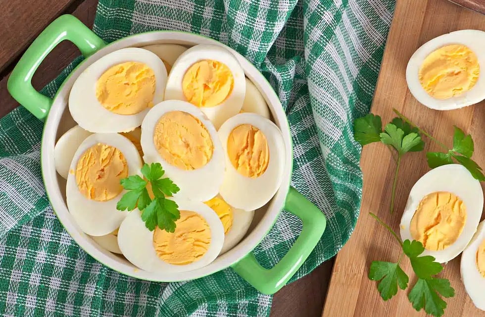 La dieta del huevo duro que es furor en TikTok y que promete adelgazar hasta 5 kilos en una semana: ¿Es peligrosa?