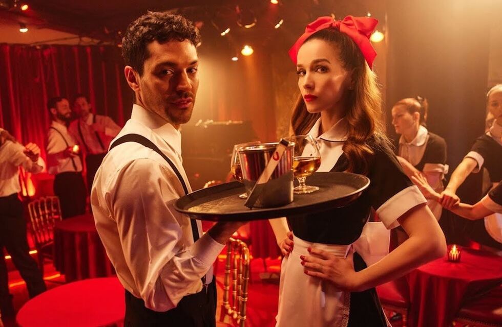 Natalia Oreiro y Juan Ingaramo reversionaron “Me muero de amor”