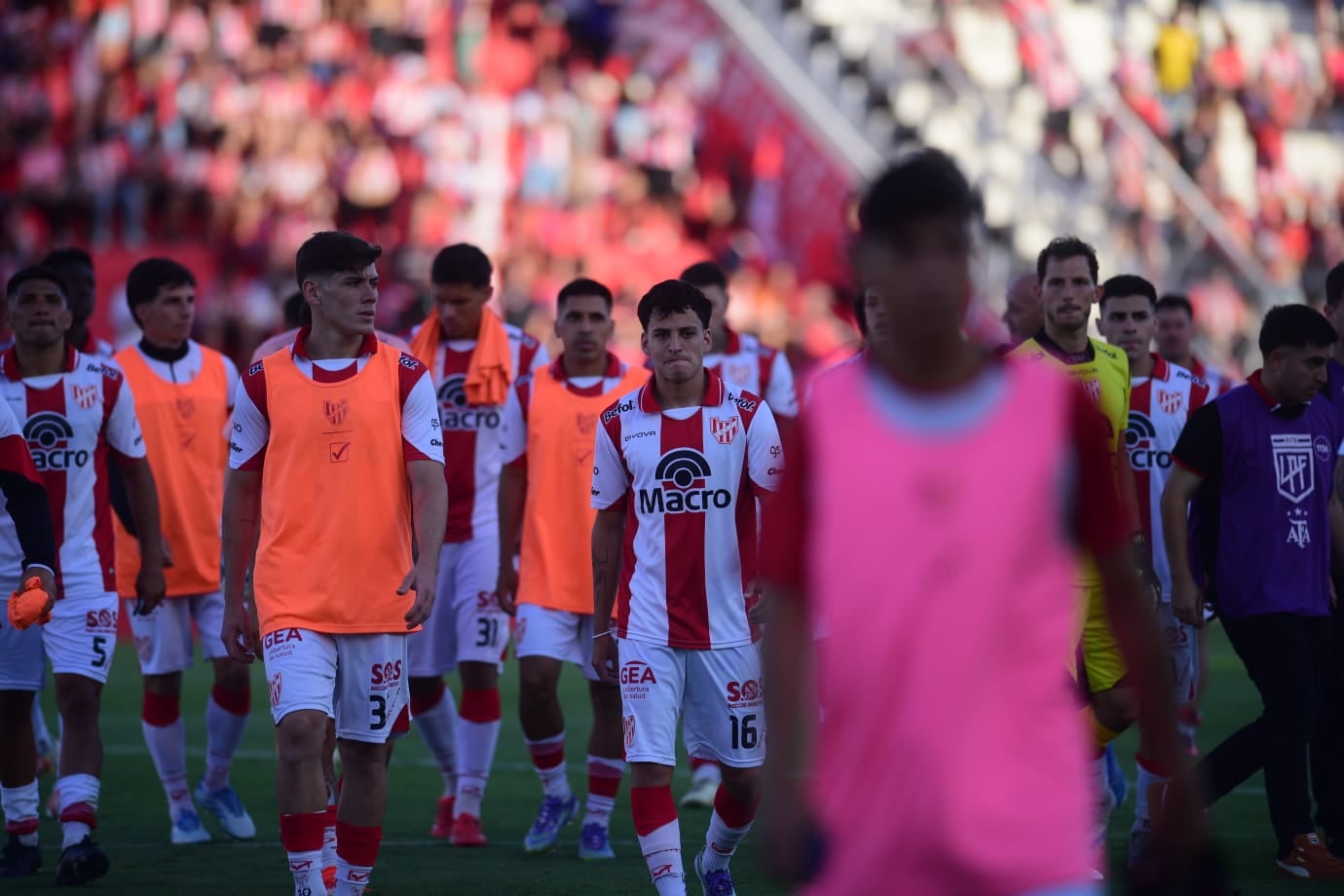 Instituto y Talleres se enfrentaron en el Monumental de Alta Córdoba por la última fecha de la Zona B del Torneo Clausura de la Liga Profesional. (José Gabriel Hernández y Javier Ferreyra / La Voz)