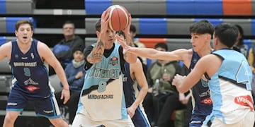 Ateneo ganó a Bahía Basket y clasificó a cuartos de final. (Foto: Emilia Mainieri-La Nueva).