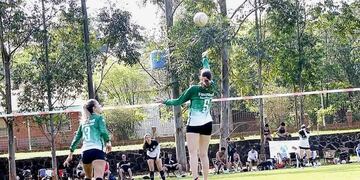 Montecarlo se prepara para el mundial femenino de Faustball 2024.