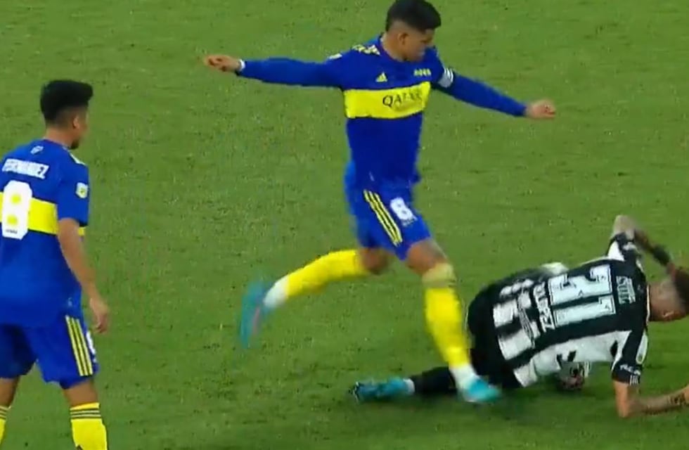 Las polémicas por el VAR: expulsión para el jugador de Talleres pero para Marcos Rojo en Boca no