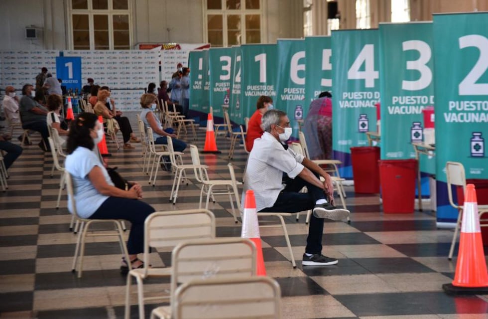 Coronavirus: el Comedor Universitario ya funciona como centro de vacunación