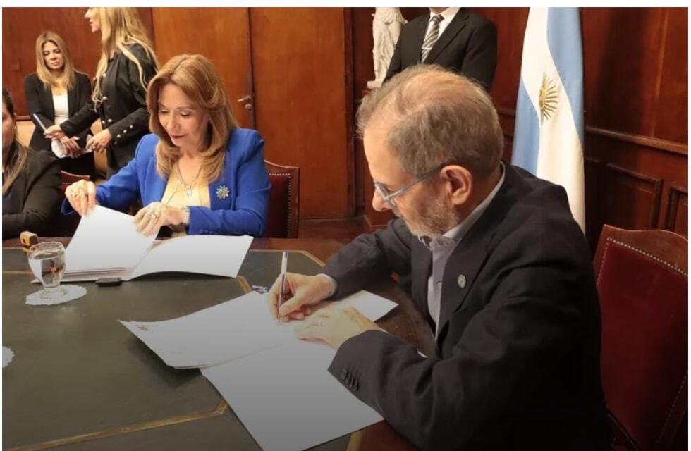 Convenio entre la UNT y el municipio de Las Talitas