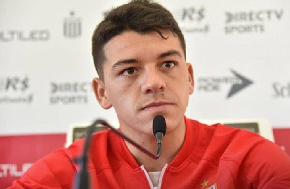 Talleres oficializó al uruguayo Diego García como refuerzo