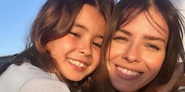 La China Suárez sorprendió al combinar un look relajado de entre casa con su hija, Rufina