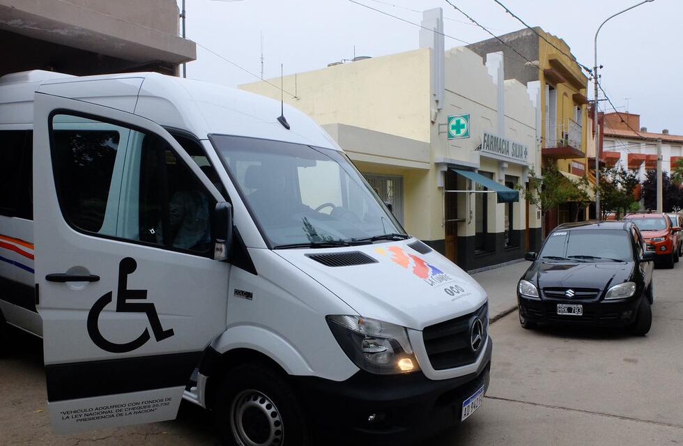 La Cumbre ahora cuenta con una camioneta de traslado exclusiva para el Área de Discapacidad