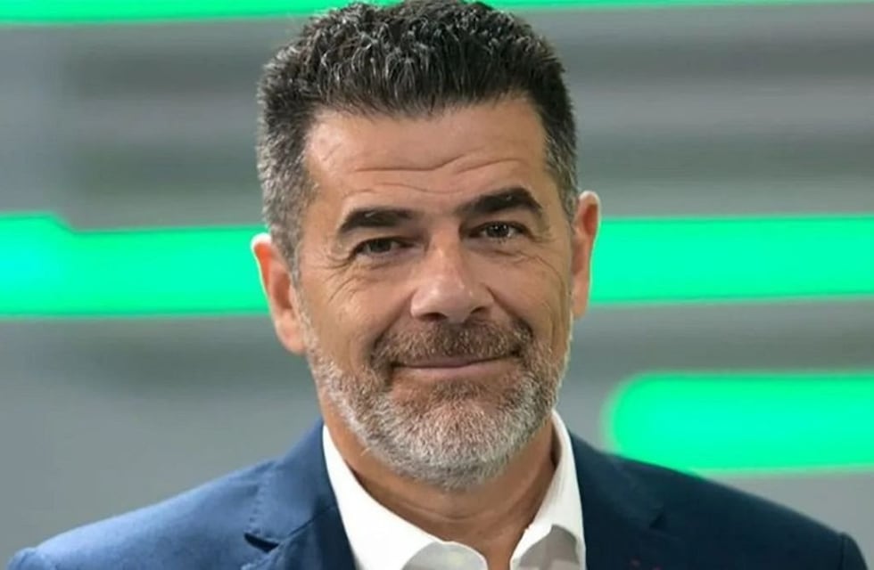 De tener una vida de lujo a ser mochilero: así está hoy Momo, el hijo bajo perfil de Julián Weich, a sus 31 años