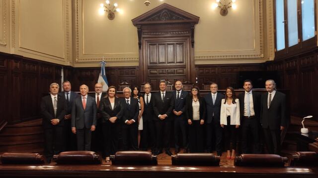 Corte Suprema: jura de los nuevos miembros del Consejo de la Magistratura. (La Voz)