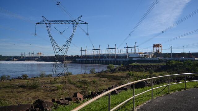 Nivel del Río Uruguay en Concordia y Salto.