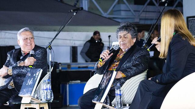 Los Palmeras fueron los invitados especiales de la penúltima jornada.