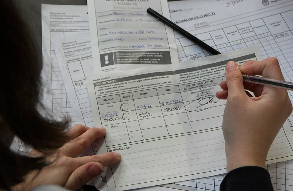 El martes llegan 12860 Sinopharm y 4500 quedan en Rafaela