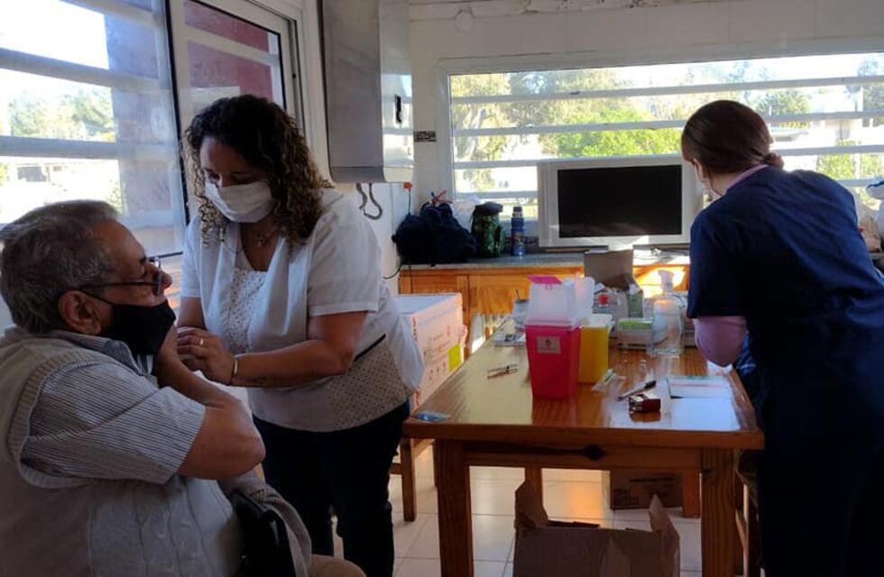Pehuen Co: aplicaron más de 150 dosis en la jornada de vacunación