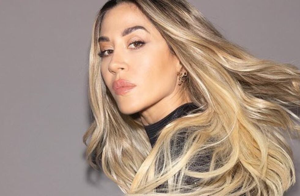 Sin ropa y frente al espejo: Jimena Barón celebró sus 36 años con la foto más explosiva de todo su Instagram