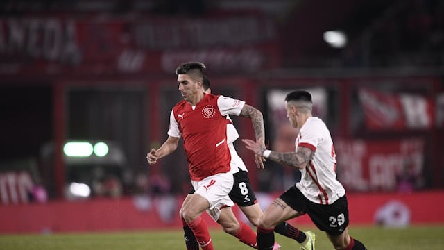 Independiente le ganó como local a Estudiantes por 2 a 1.