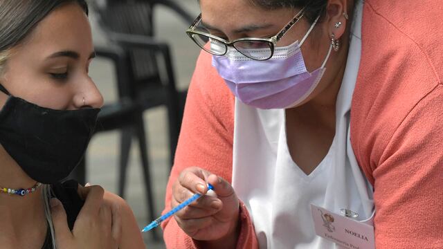 Vacunación Covid-19 para mayores de 18 años
Foto: Orlando Pelichotti