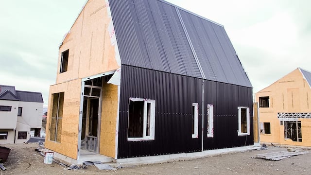 Proyecto Nacional GEF: el IPVyH avanza con la construcción de 16 viviendas autosustentables en Ushuaia
