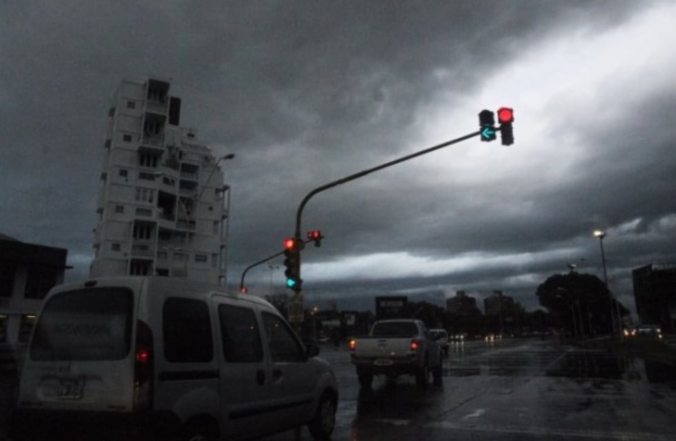 Rosario bajo alerta: se esperan lluvias abundantes y fuertes ráfagas de viento